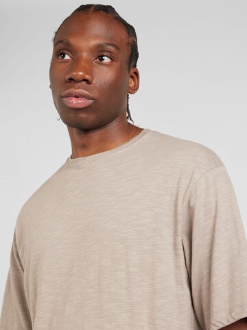 TOPMAN T-Shirt in Braun
