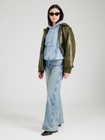 GUESS JEANS Суичър в синьо