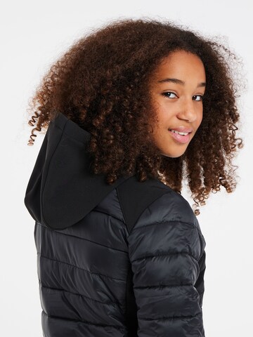 PROTEST Winterjacke 'PRTCHARON JR' in Schwarz