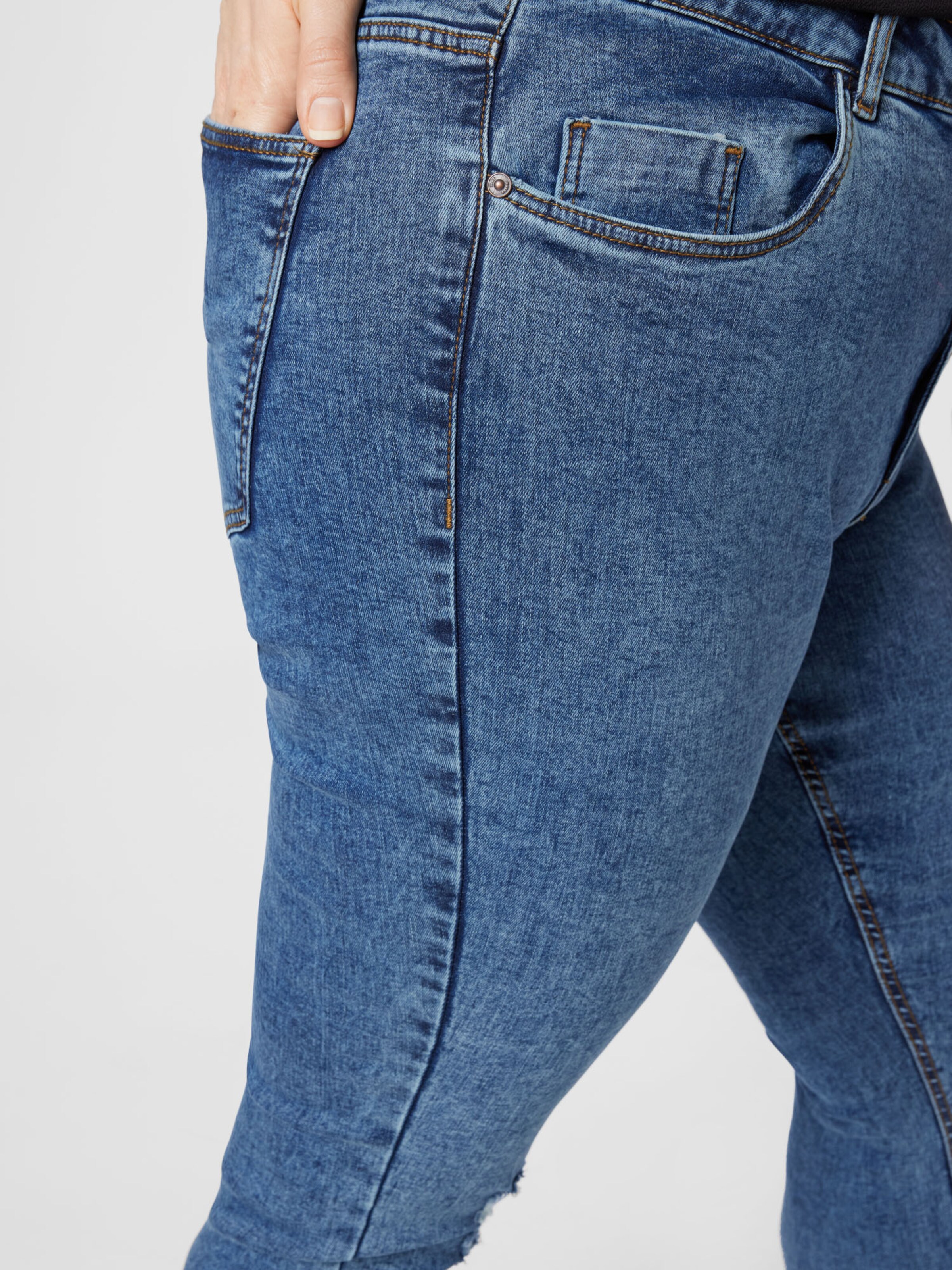 Frauen Große Größen Noisy May Curve Jeans 'CALLIE' in Blau - YV61826 Frauen Große Größen Noisy May Curve Jeans 'CALLIE' in Blau - YV61826
