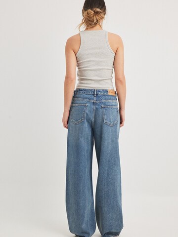 NA-KD Wide Leg Jeans in Blau