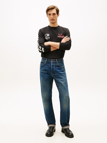 TOMMY HILFIGERMajica 'MODERN ATHLEISURE' - crna boja