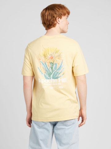 JACK & JONES T-shirt 'Casablanca' i gul: framsida