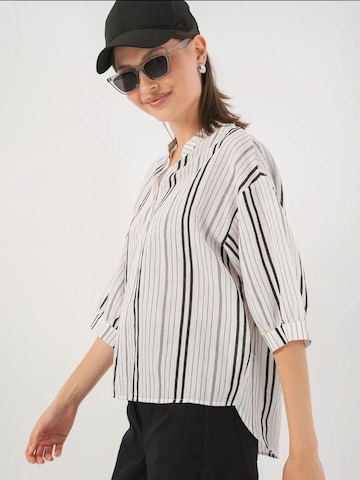 Bigdart - Blusa em bege