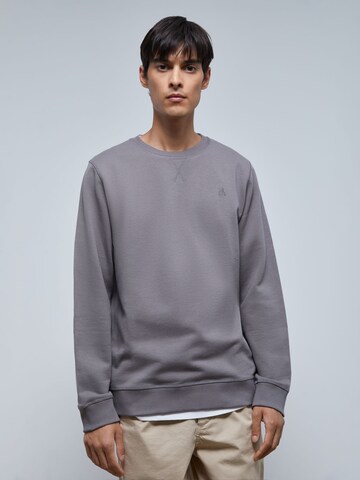 Sweat-shirt 'Fade' Scalpers en gris : devant