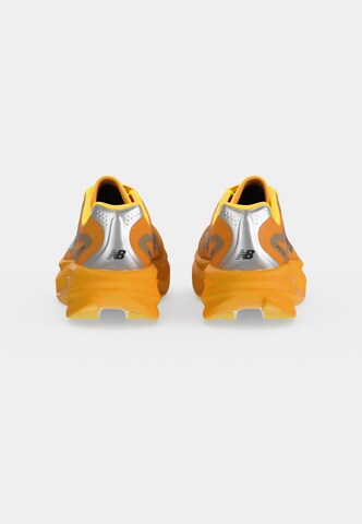 Scarpa sportiva 'FC Rebel' di new balance in arancione