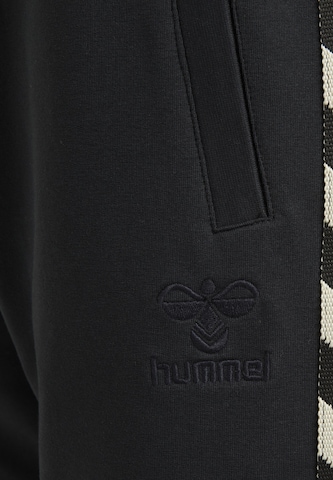 Hummel Regular Shorts 'Move' in Schwarz