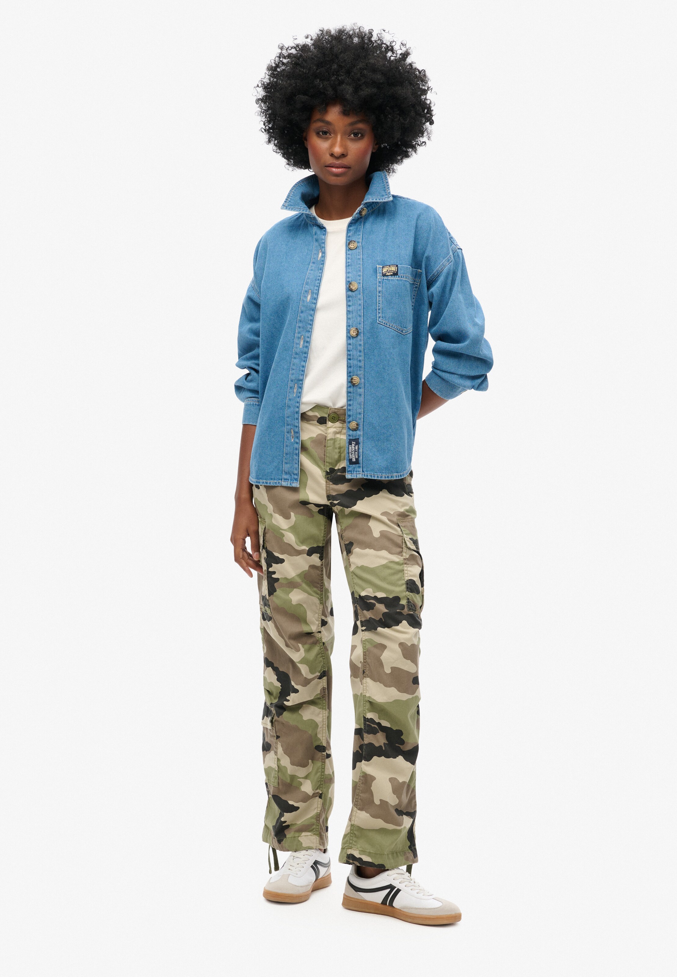 Superdry Regular Cargohose in Grün