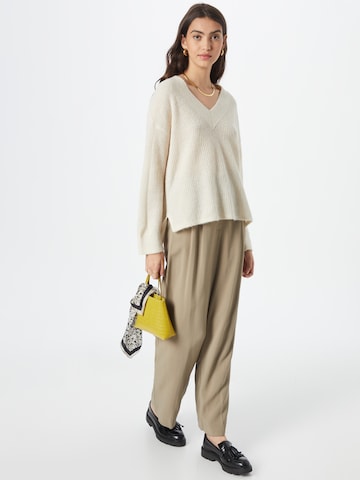 ESPRIT Sweater in Beige