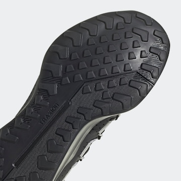 ADIDAS TERREX - Zapatos bajos 'Voyager 21' en negro