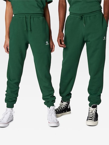 CONVERSE - Pantalón en verde: frente