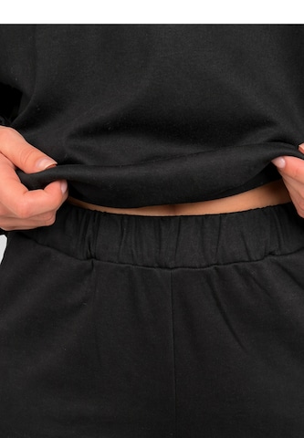 Elara Sweat suit in Black