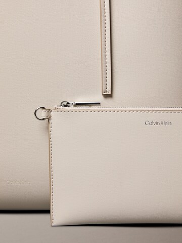 Calvin Klein Shopper i beige