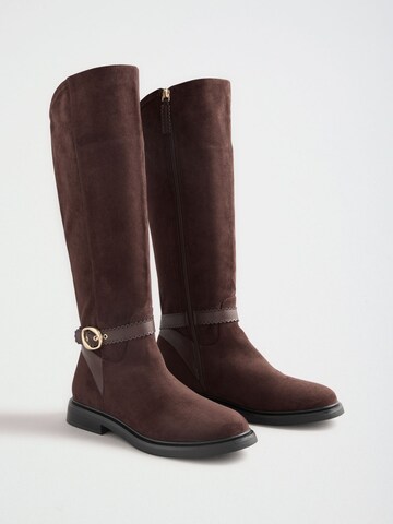love & roses Boot in Brown