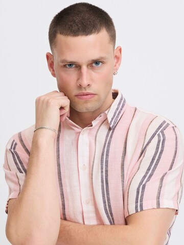 Regular fit Camicia ' BHBOBBY Shirt stripe ' di BLEND in rosa