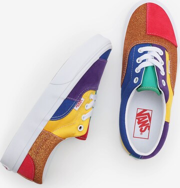 Sneaker bassa 'Era' di VANS in colori misti