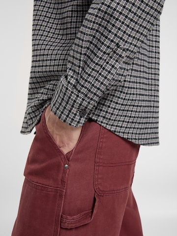 DICKIES Regular fit Srajca 'Hendersonville' | siva barva
