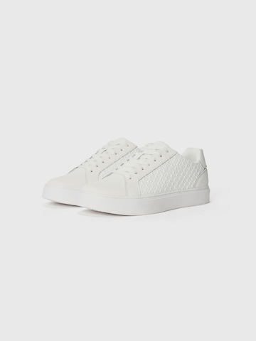 Calvin Klein Sneaker 'CLASSIC' in Weiß