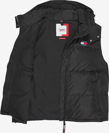 Tommy Jeans Curve Vest in Black