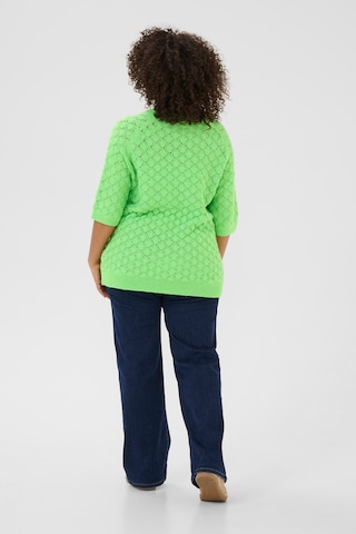 KAFFE CURVE - Jersey 'Mani' en verde