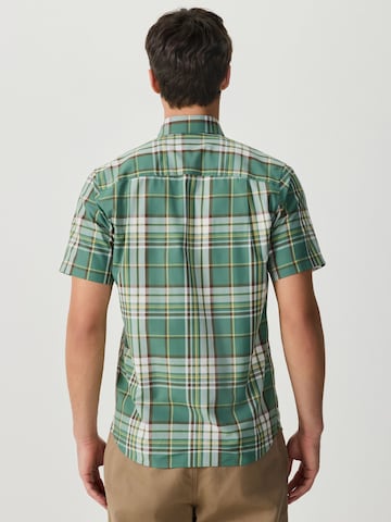 Coupe regular Chemise Next en vert