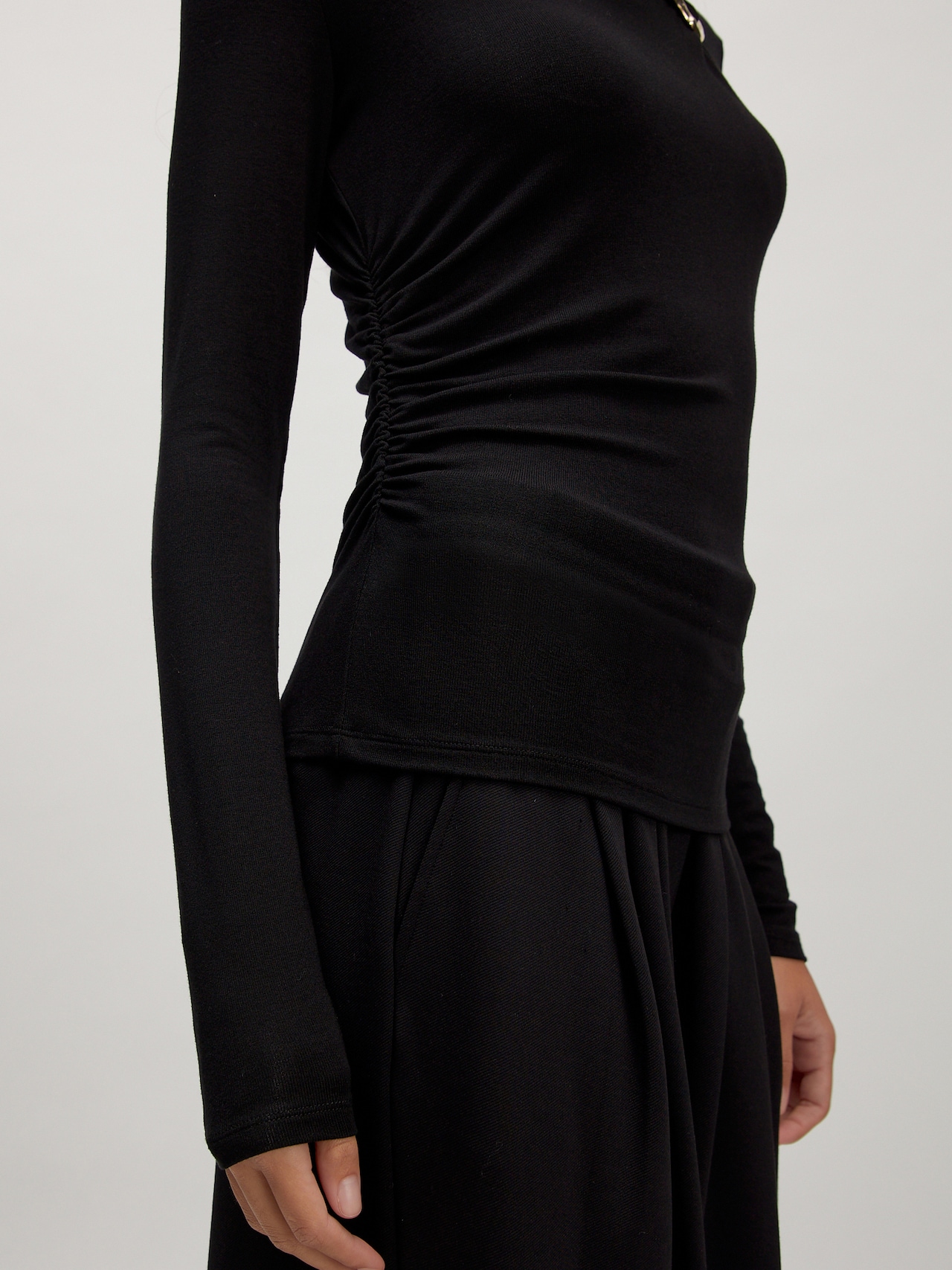 EDITED Produits T-shirt 'Emmeline' noir