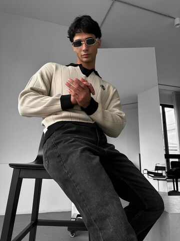 Kleidermafia - Jersey 'Oversized Embroidered Polo Sweater - Stone' en marrón