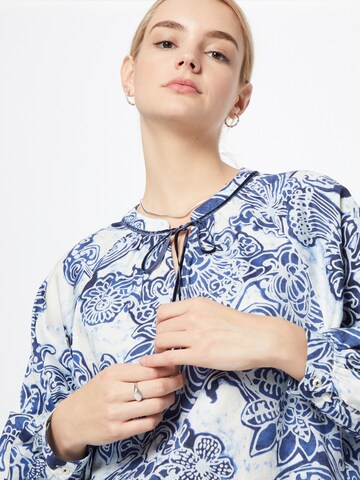 Emily Van Den Bergh Blouse in Wit