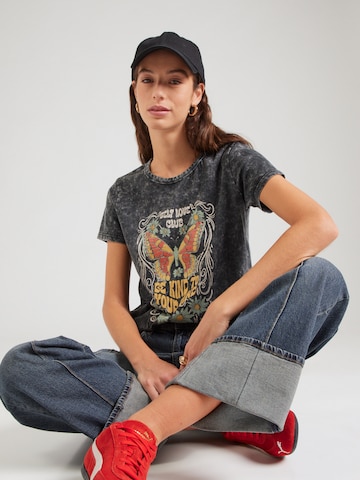 Tricou 'Th44ea' de la Hailys pe negru: față