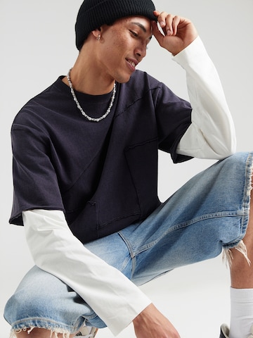 WEEKDAY - Camiseta 'Rylie' en azul