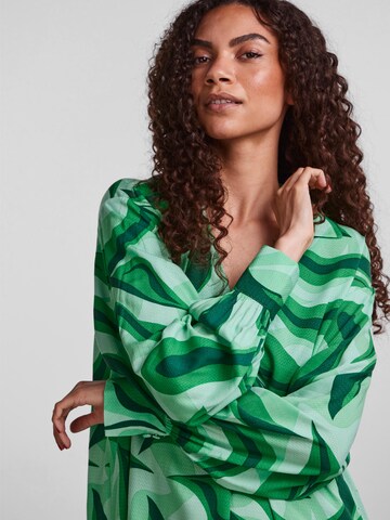 Robe 'SWIRL' Y.A.S en vert