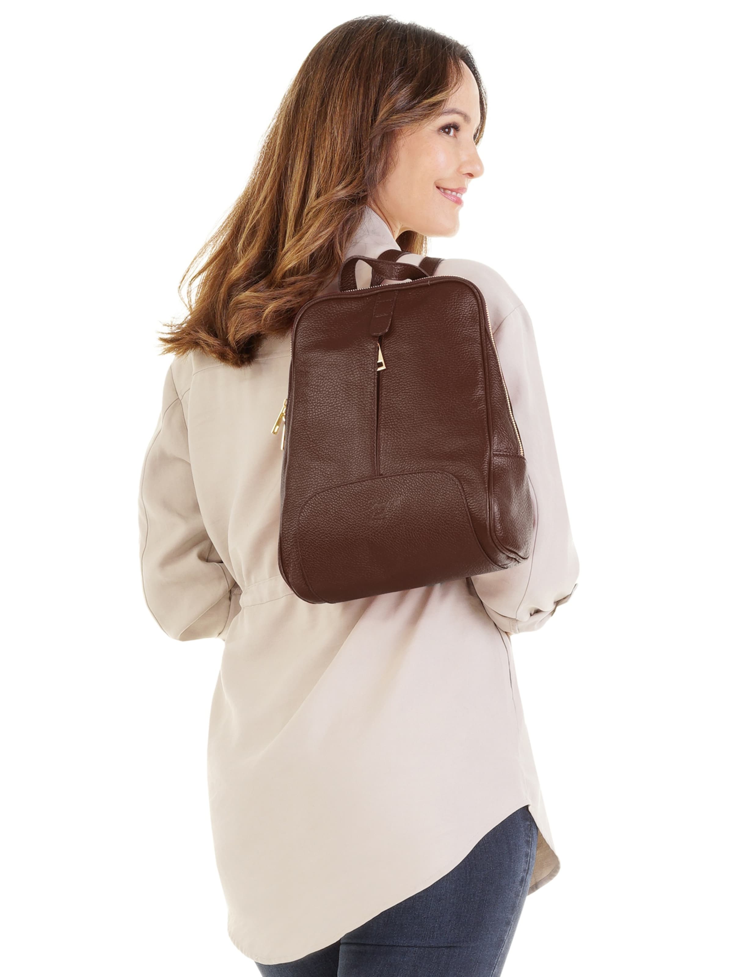 Samantha Look Backpack in Brown