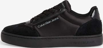 Calvin Klein Jeans Sneakers laag in Zwart: voorkant