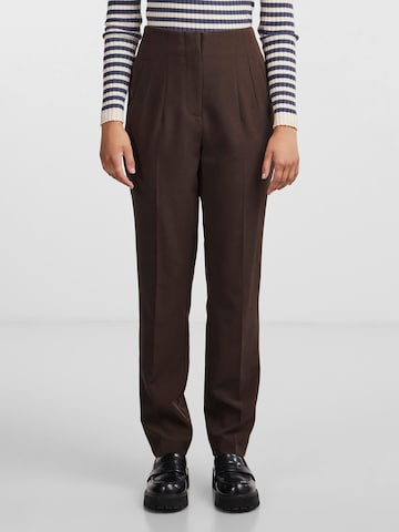 PIECES Regular Pants 'NIYLAH' in Brown