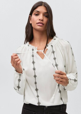 MANGO TEEN Blouse in White: front