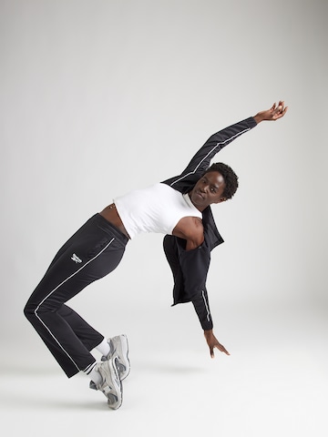 Survêtement 'JUSTINE' Reebok en noir