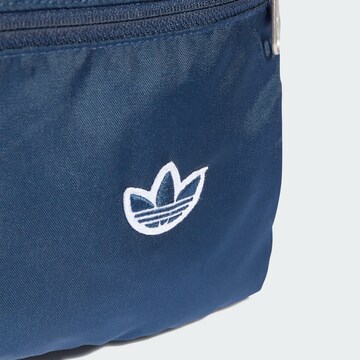 ADIDAS ORIGINALS Rugzak 'Premium Essentials' in Blauw