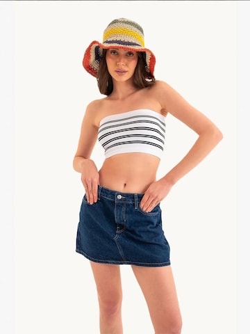 Top in maglia di Hiccup in bianco: frontale
