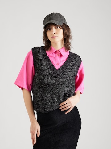 Pull-over QS en noir : devant