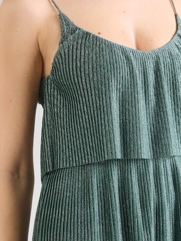 žalia ABOUT YOU Megzta suknelė 'Iris'