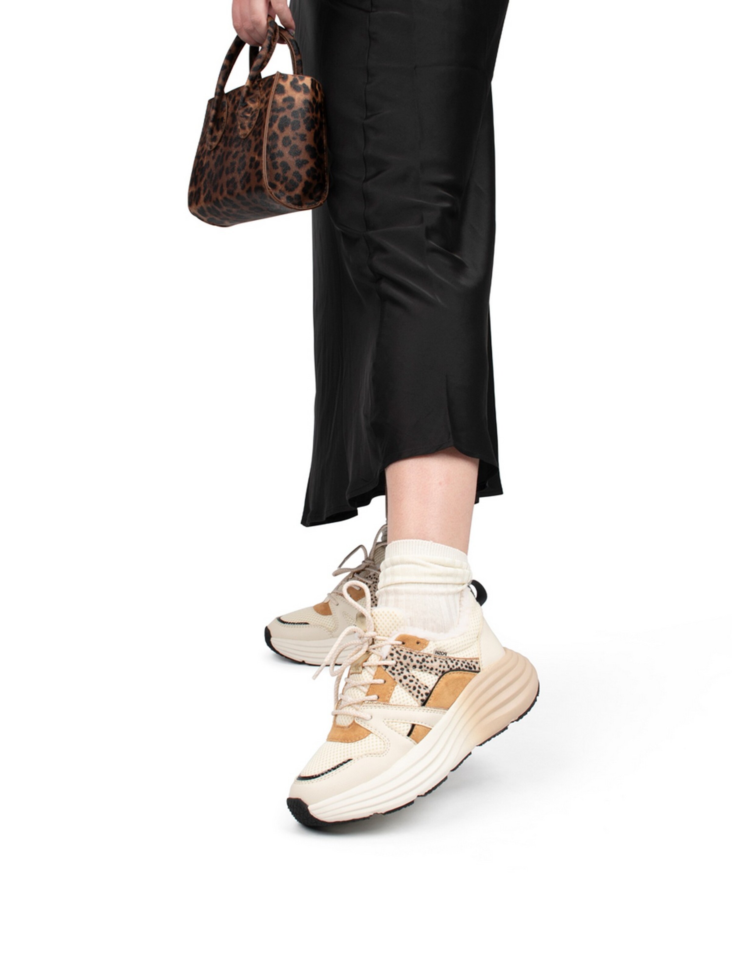 POSH by Poelman Sneakers laag 'Wavy' in Beige