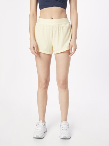 Regular Pantalon de sport Lacoste Sport en beige : devant