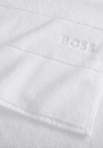 BOSS Shower Towel 'PLAIN' in White