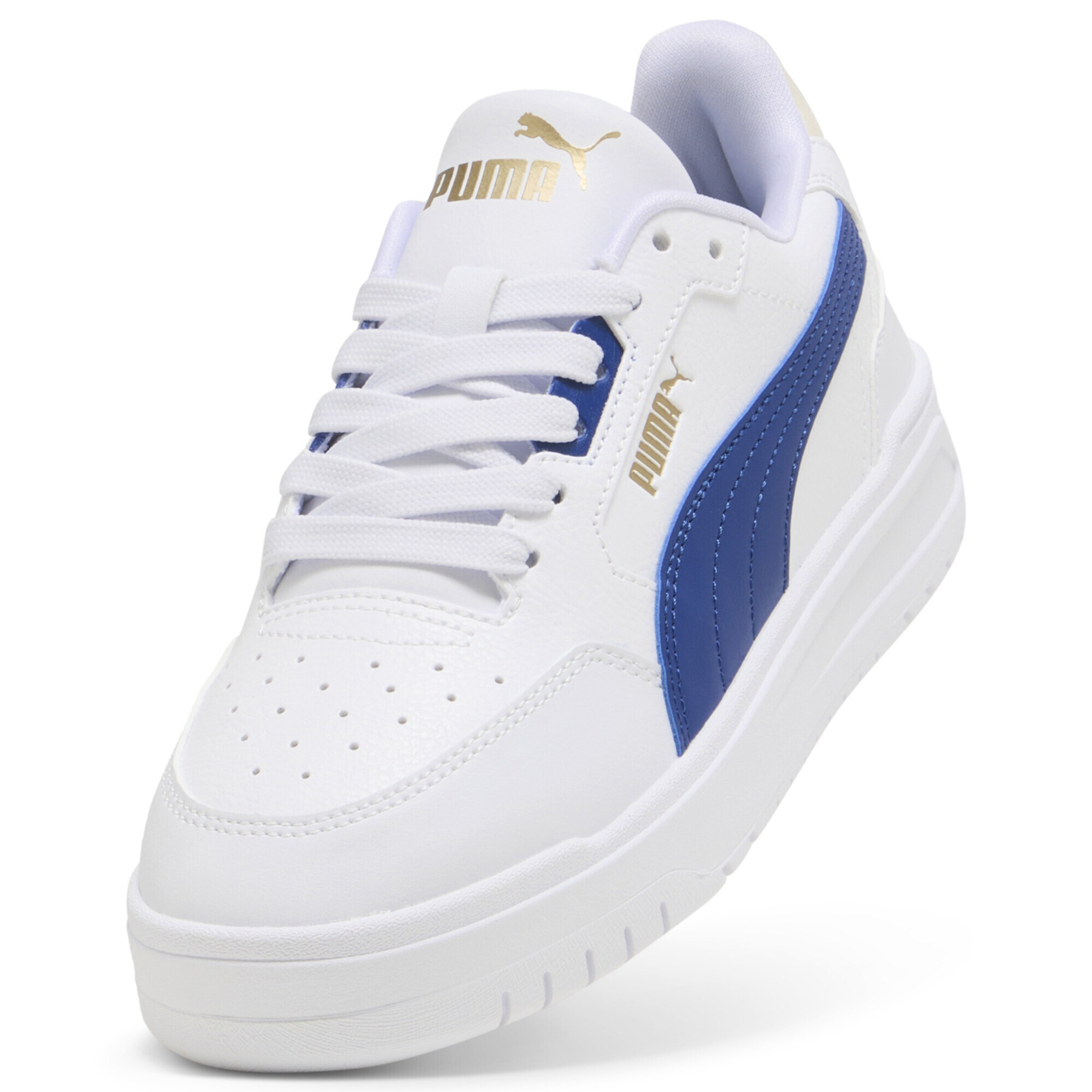 Baskets PUMA en blanc