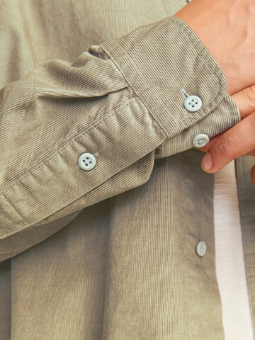 JACK & JONES Regular fit Button Up Shirt 'JPRCCREGENT' in Brown