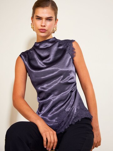 Friends Like These Bluse in Lila