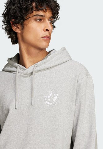 ADIDAS ORIGINALS Sweatshirt 'Q1 Made By Nelson' in Grau