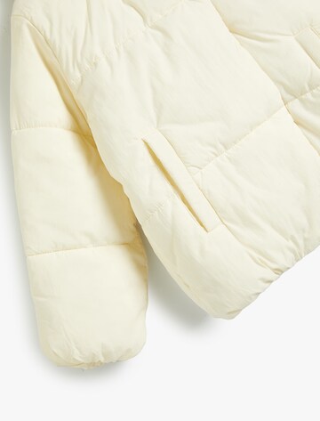 Koton Jacke in Beige