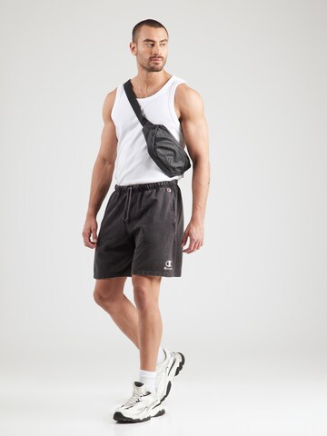 Loosefit Pantaloni di Champion Authentic Athletic Apparel in nero