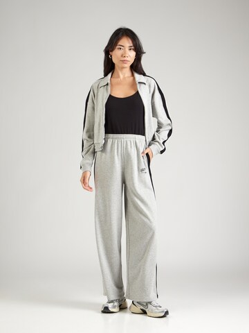 Wide leg Pantaloni de la GAP pe gri